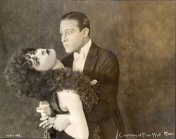 Alla Nazimova et Rudolph Valentino